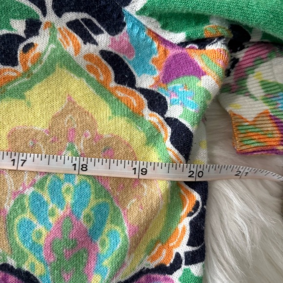 GORGEOUS VINTAGE CHAPS GREEN FLORAL 100% COTTON SWEATER TOP - Picture 6 of 7